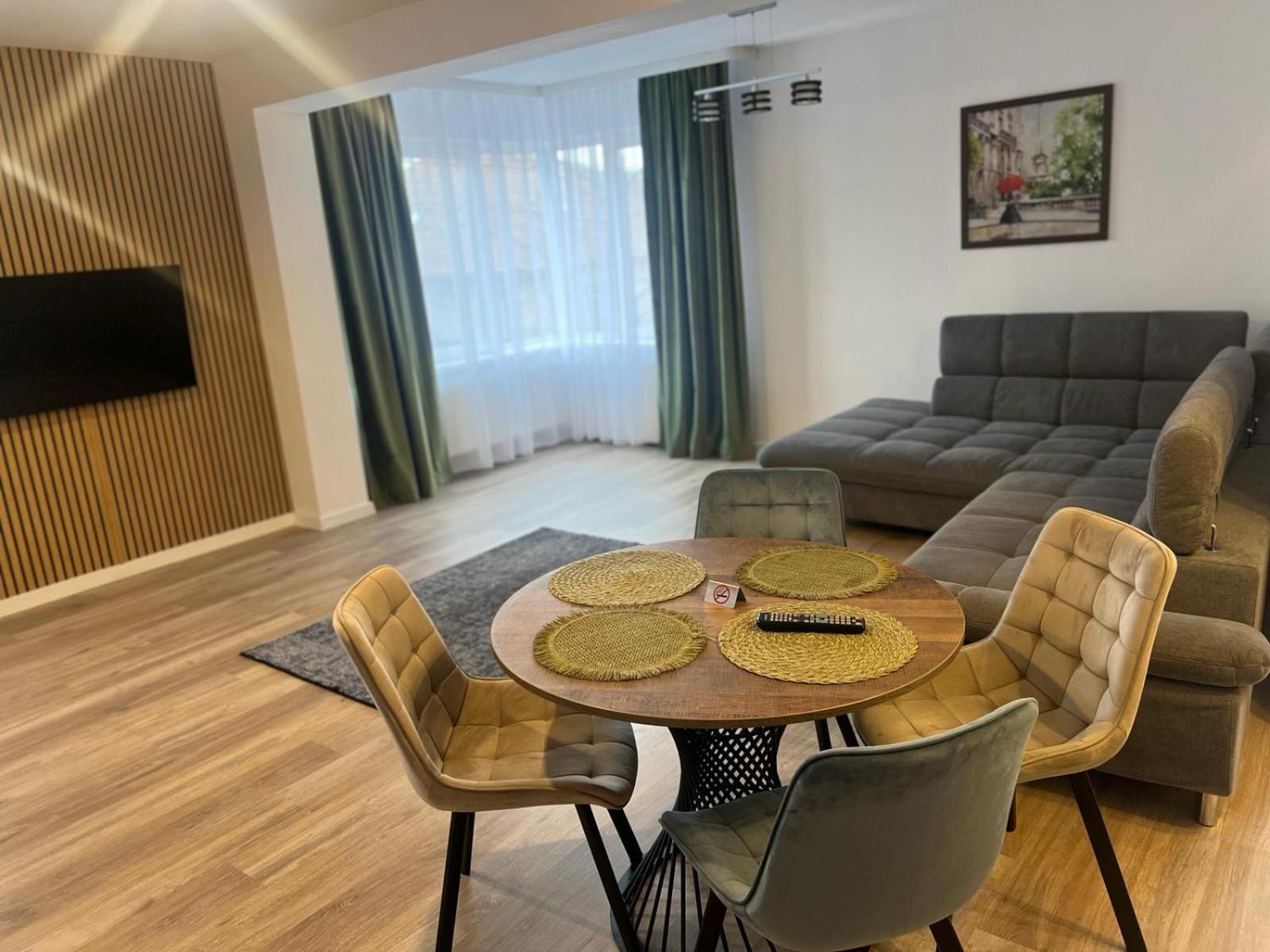 Helix Apartaments Sibiu Exteriör bild