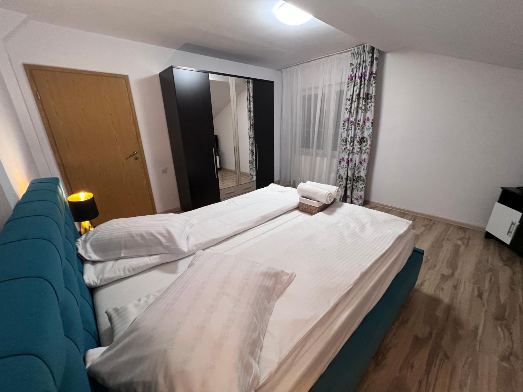 Helix Apartaments Sibiu Exteriör bild