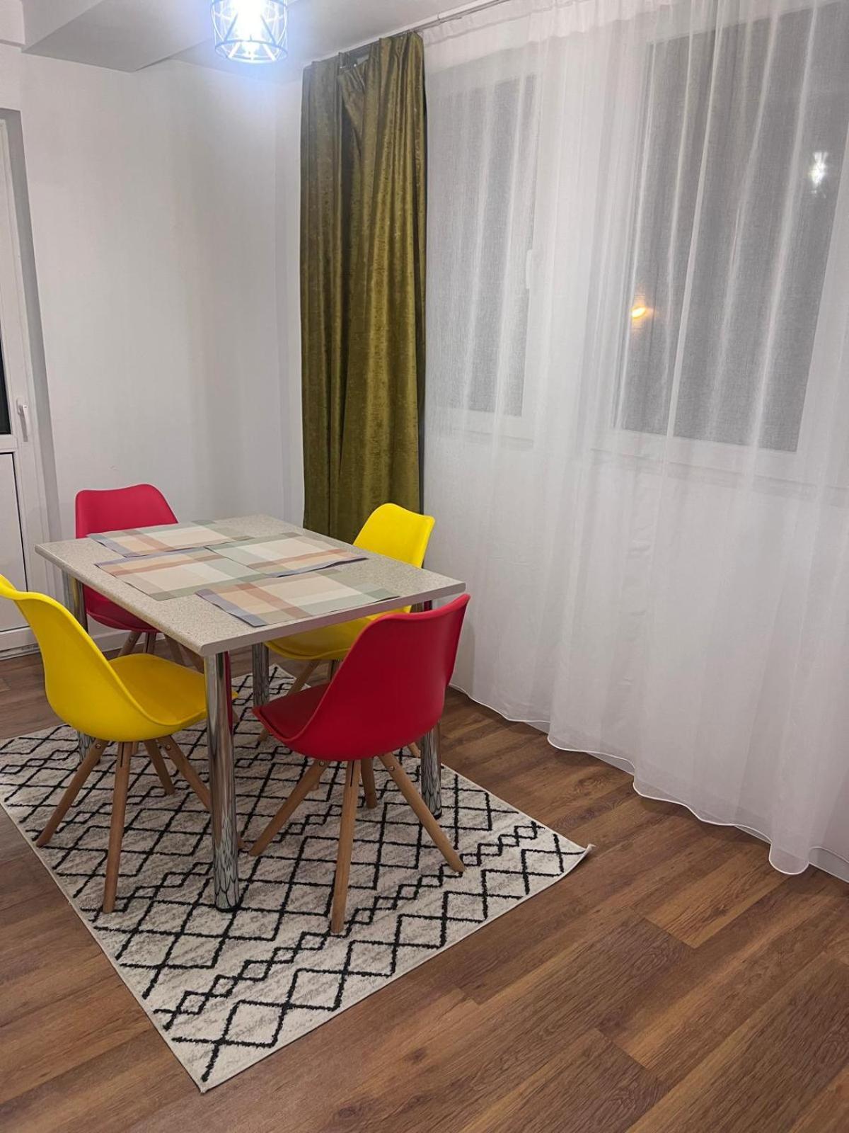 Helix Apartaments Sibiu Exteriör bild